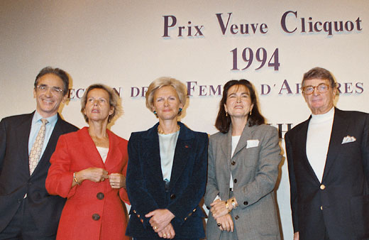 Docteur Nicole Bru, Femme d’affaires de l’année – Prix Veuve Cliquot en 1994